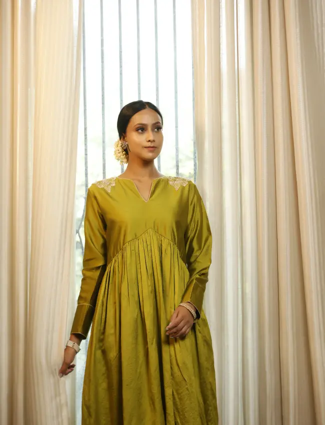 Eeda_Sehej_Green_Long_KurtaSet