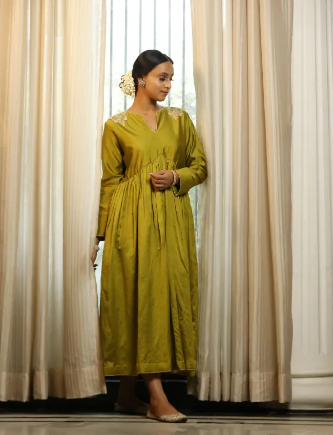 Eeda_Sehej_Green_Long_KurtaSet
