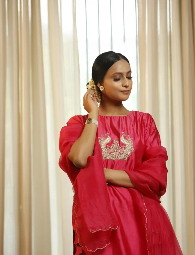 eeda_Noor Pink Dori Short Kurta Set_M