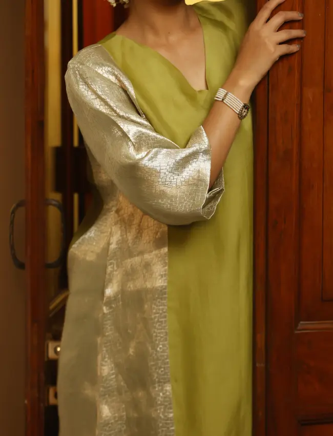 Eeda_Sehej_Green_Long_KurtaSet