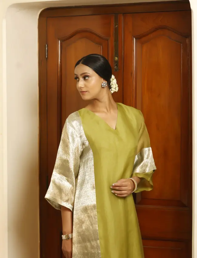 Eeda_Sehej_Green_Long_KurtaSet