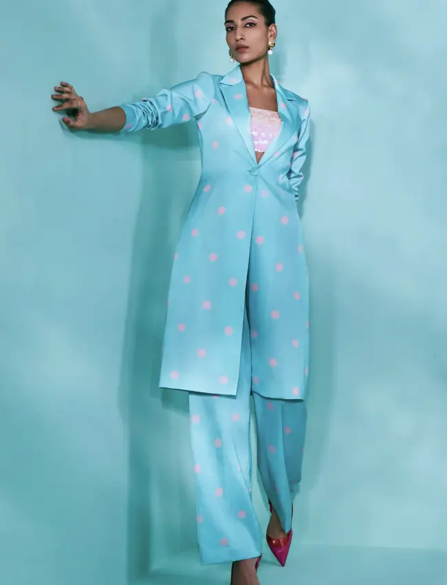 Dazzling Trench Set