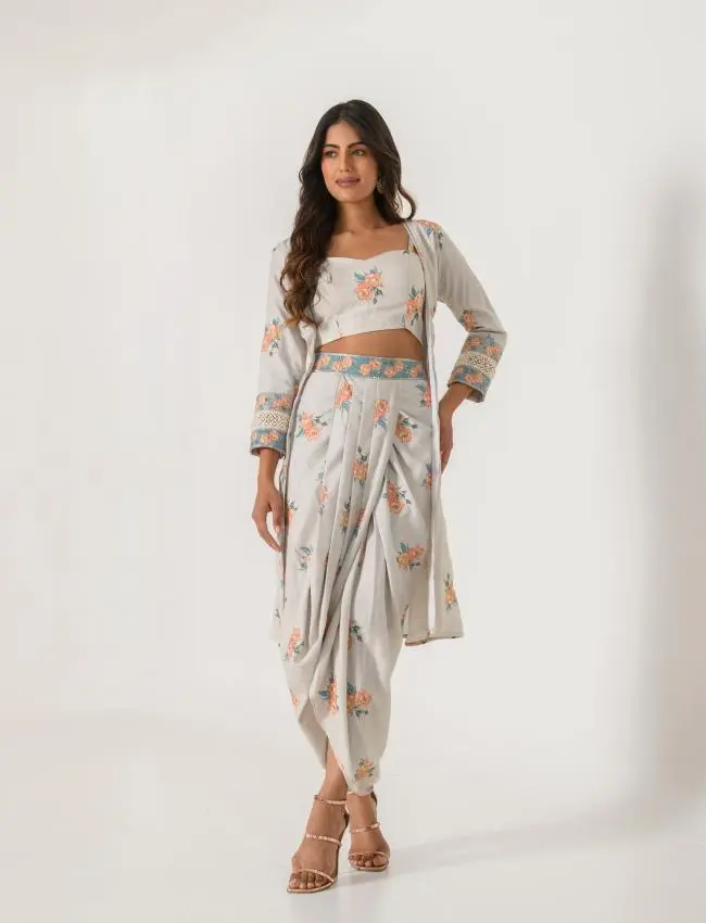 Pista Green Striped Cape, Bralette & Lungi Set