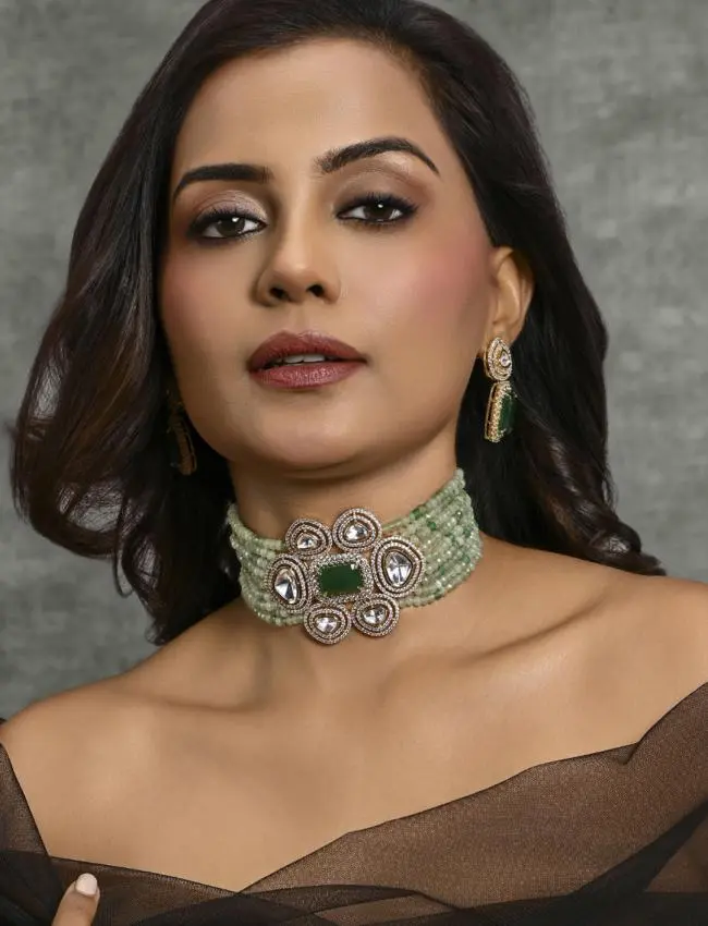 Glossy Green Choker With Earrings JBRMR24NKS79