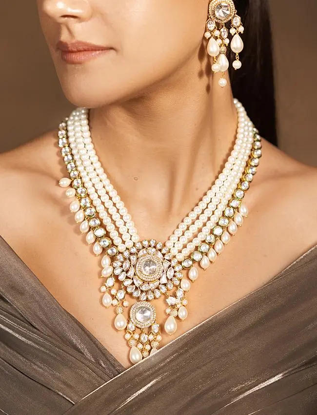 Chic Golden-White Necklace Set JBRSSNK98