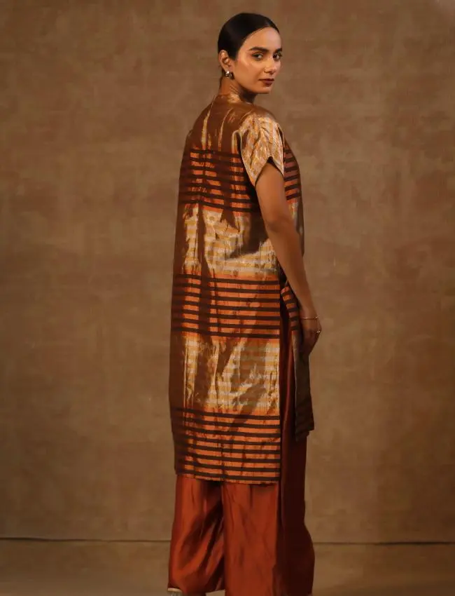 DHUN ZARI STRIPE DROP SHOULDER KURTA SET(K01)