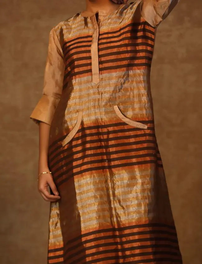 DHUN A IINE ZARI STRIPE DRESS(K03)