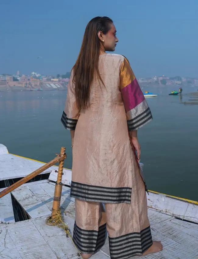 DHUN ZARI STRIPED PATCH KURTA SET(K08)