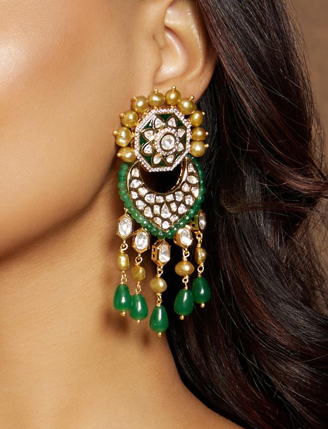 Classic Golden & Green Earring