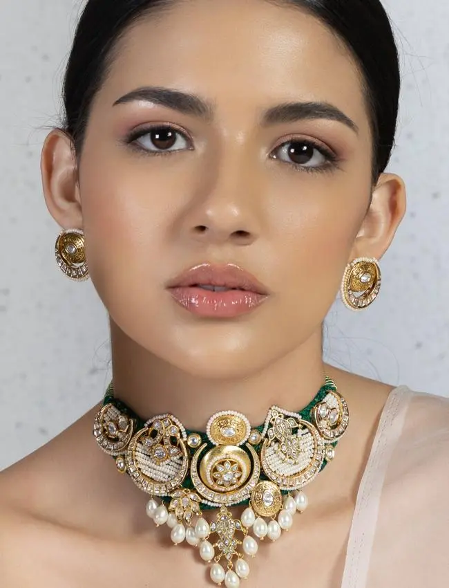 Transcendent Polki And Pearl Choker RJJBR23NKSAU11