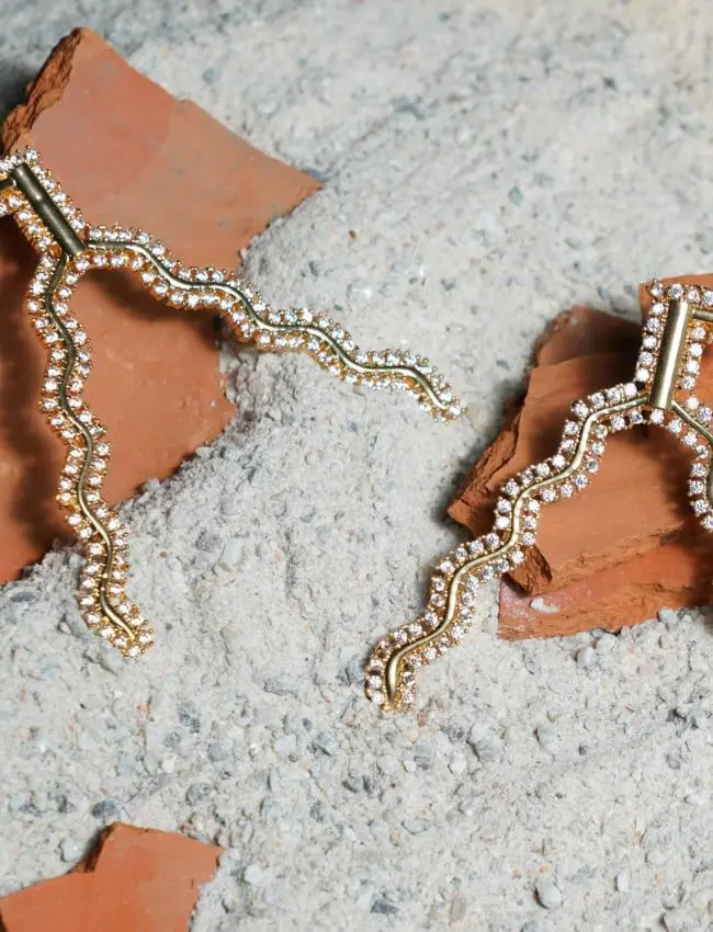 TWO WAY EARRINGS