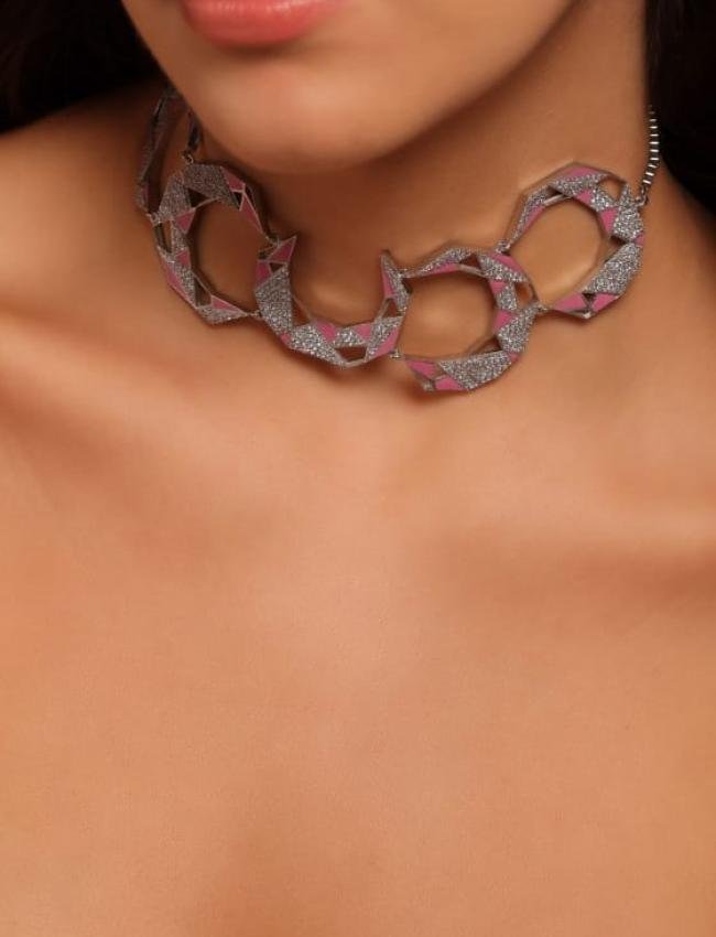 CROISSANT NECKPIECE